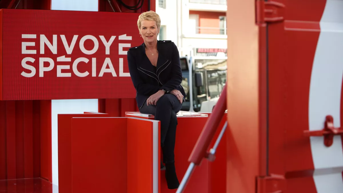 SCHOUSBOE Charlotte - ftv ENVOYE SPECIAL