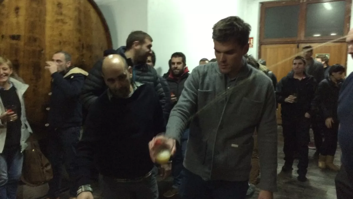 Le cidre nouveau est arrivé Le cidre nouveau est arrivé