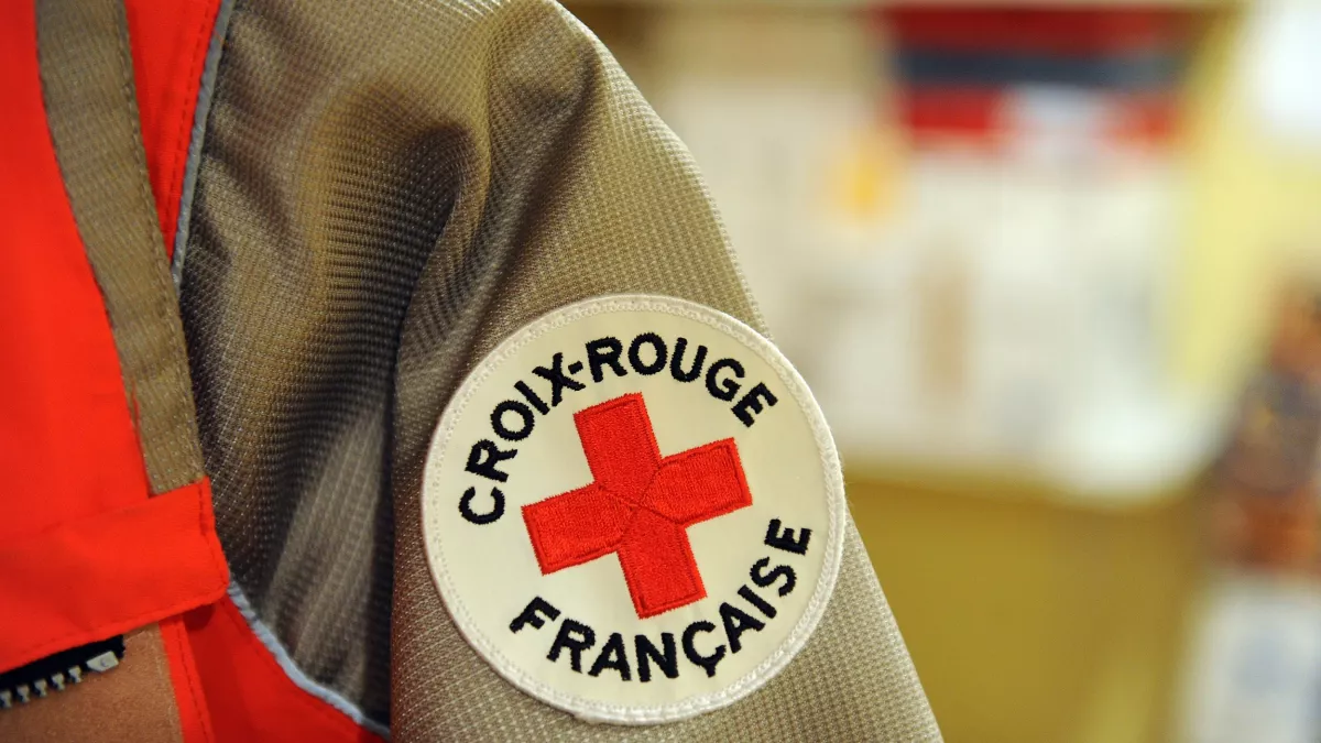 croix rouge croix rouge