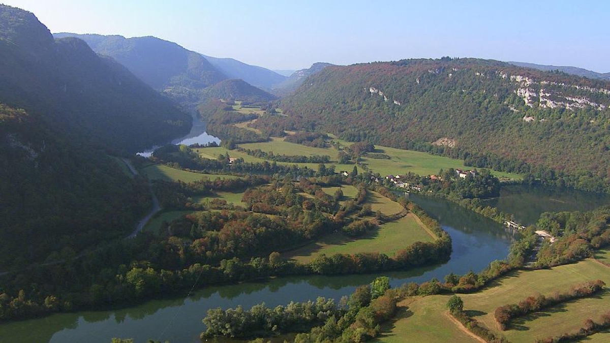 DES RACINES ET DES AILES - DES MONTS DU JURA AU VAL DE SAONE