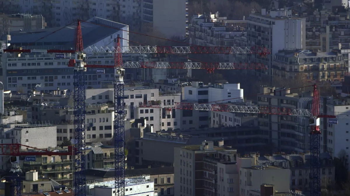 © Dream Way LOGEMENT : A QUI PROFITE LA CRISE ?