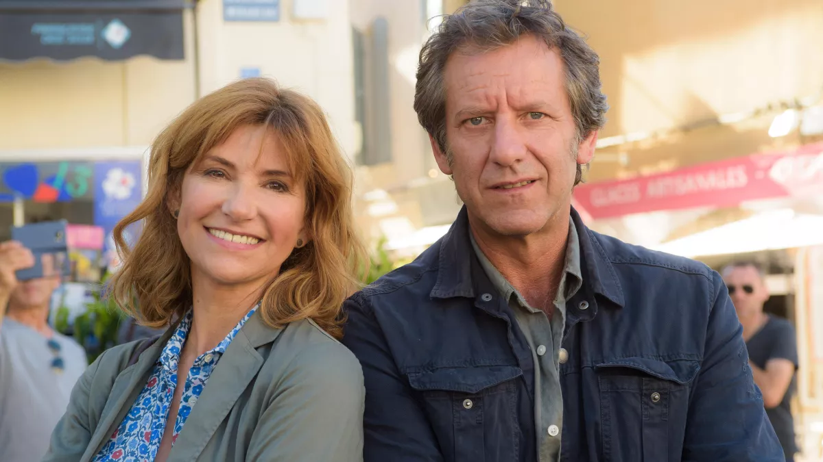 LEFEBVRE François / FTV / PARADIS FILMS CRIME DANS LES ALPILLES