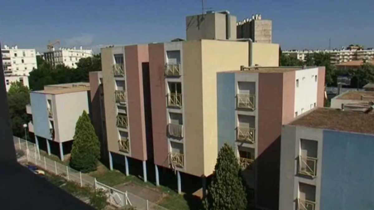 logement social - images france 3 Barres d'immeubles logement social