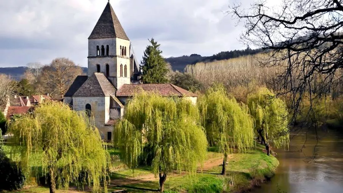 Saint-Léon-sur-Vézère Saint-Léon-sur-Vézère