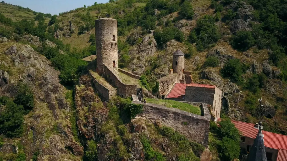Zed VILLAGES DE FRANCE, LABEL ET TAIS-TOI !