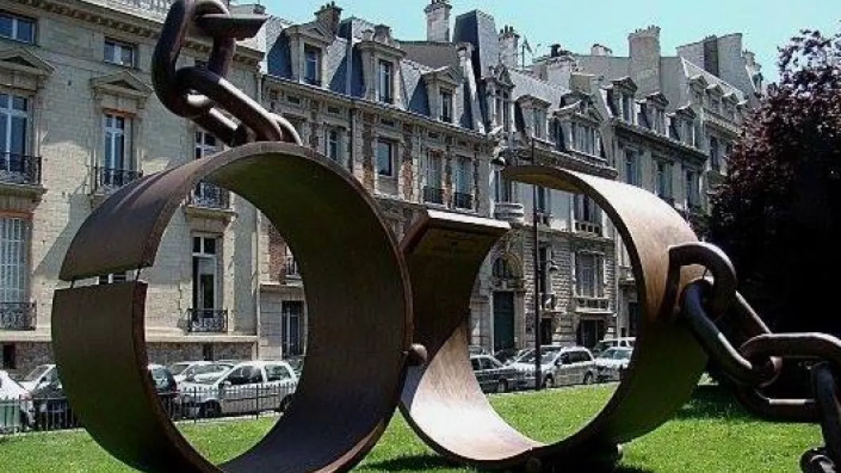 JOURNÉE NATIONALE DES MÉMOIRES DE LA TRAITE, DE L'ESCLAVAGE ET DE LEURS ABOLITIONS JOURNÉE NATIONALE DES MÉMOIRES DE LA TRAITE, DE L'ESCLAVAGE ET DE LEURS ABOLITIONS