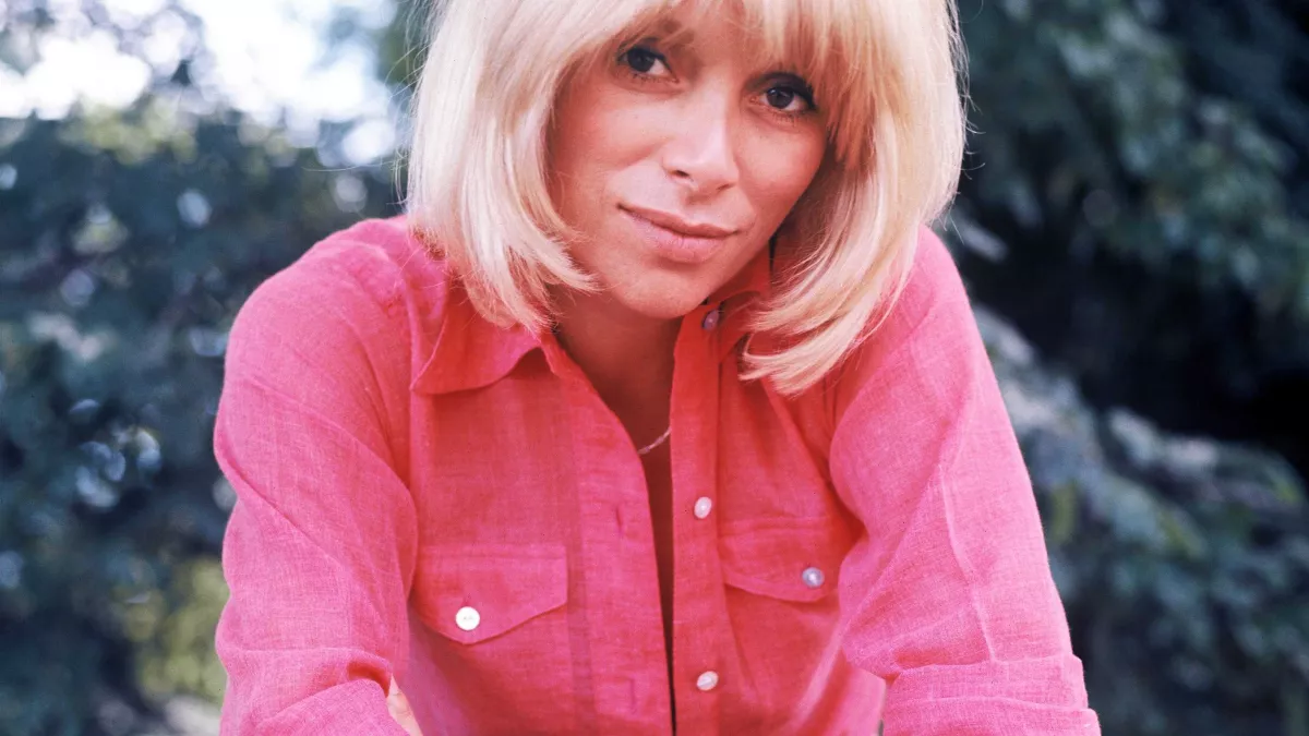 Mireille Darc Mireille Darc