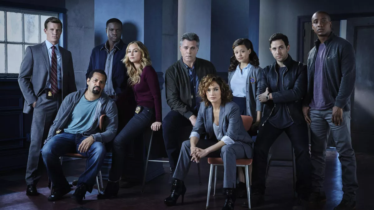 SHADES OF BLUE SAISON 2 SHADES OF BLUE SAISON 2