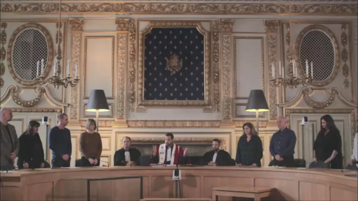 Tribunal tribunal