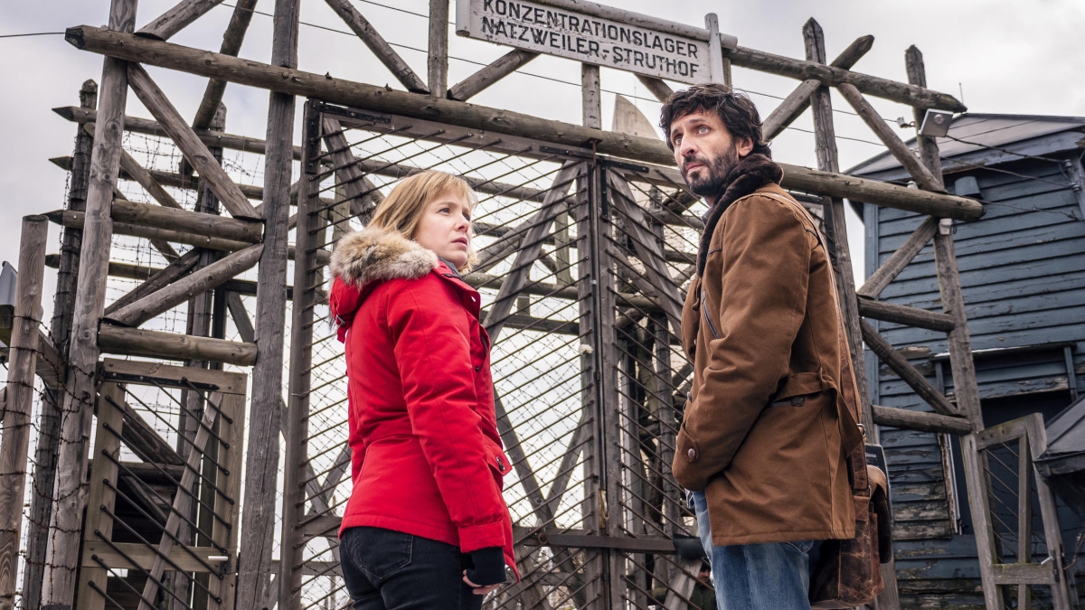 © Jérôme PRÉBOIS / FTV / DALVA PRODUCTIONS LES MURS DU SOUVENIR