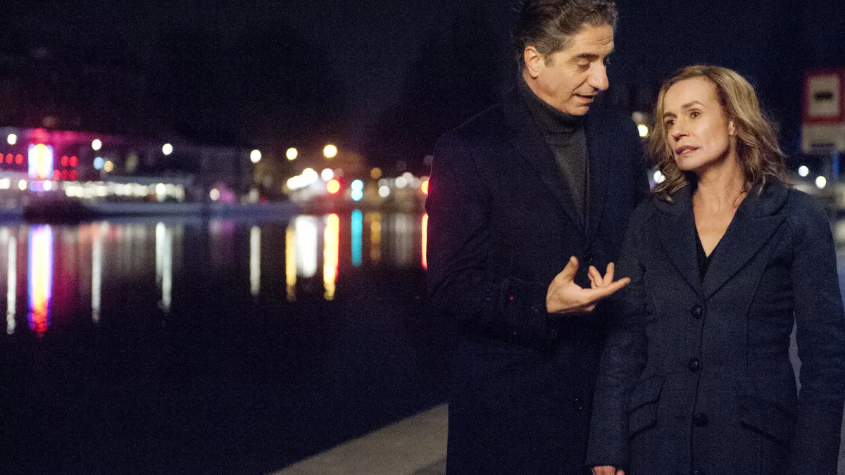 © Ch. LARTIGE / Caminando Productions / EndemolShine Fiction /FTV CE SOIR-LÀ ET LES JOURS D’APRES