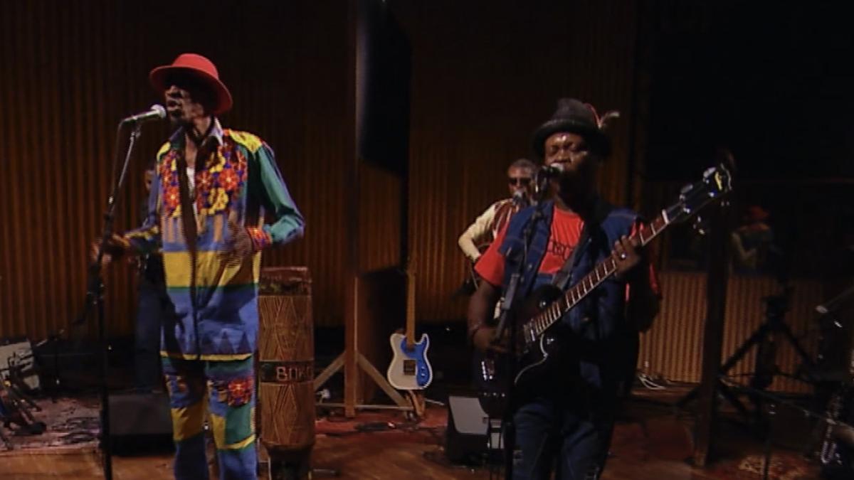 "Jupiter & Okwess", un groupe congolais à découvrir dans Music Box samedi 14 mars à 20h45 sur Via Stella