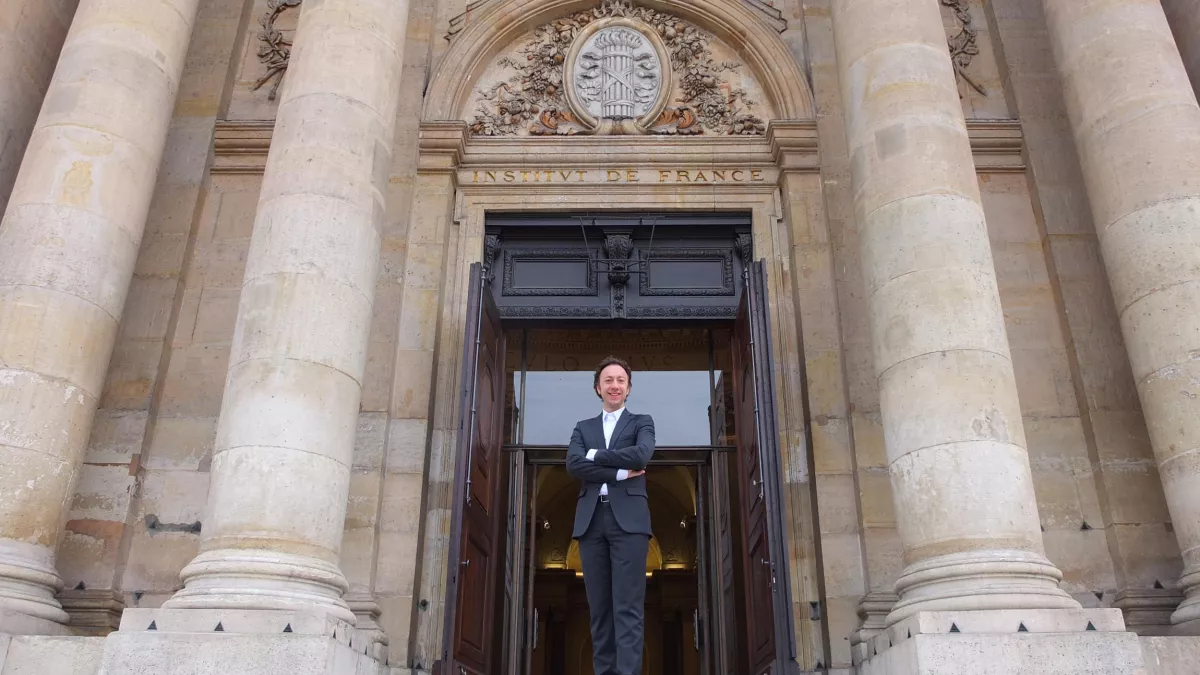 Laurent MENEC SECRETS D'HISTOIRE