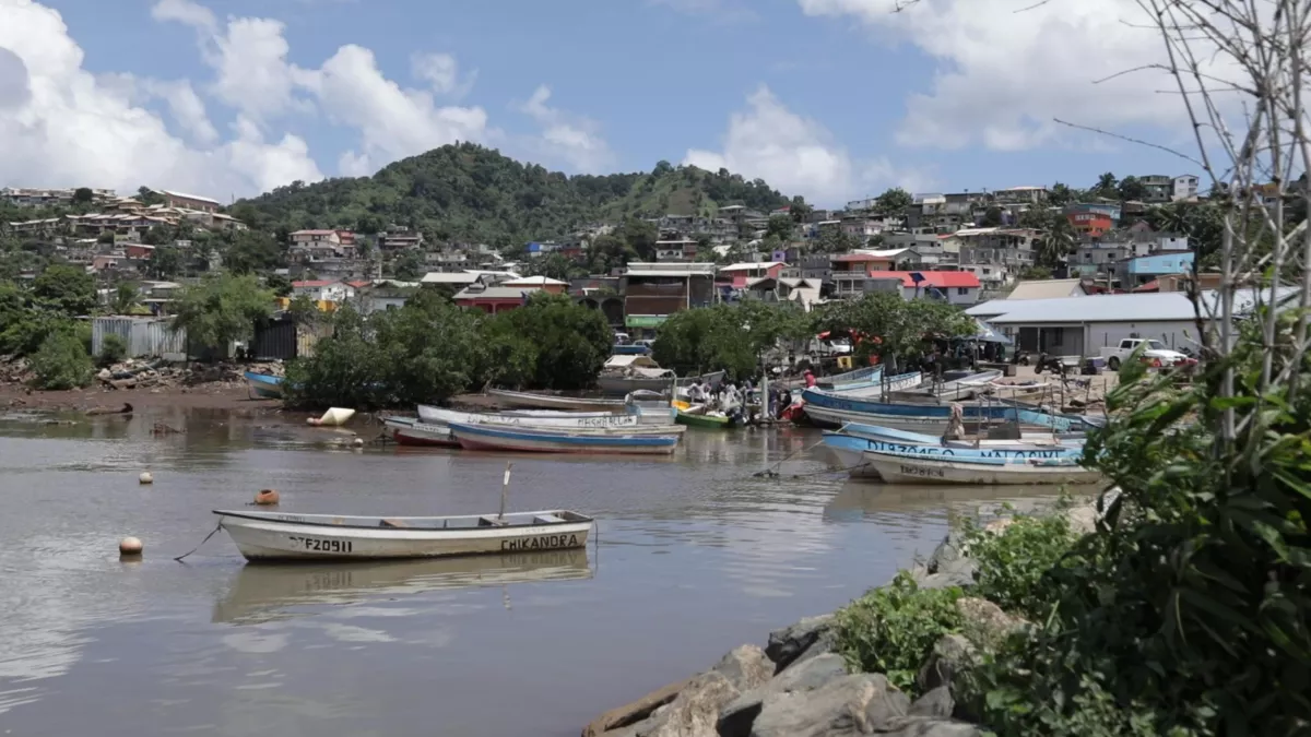 MAYOTTE, NAISSANCE D'UN VOLCAN