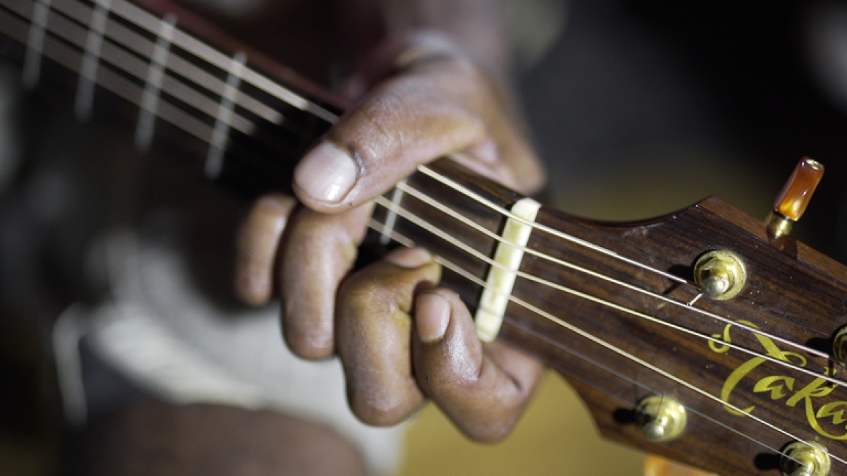 KANEKA LE PAYS EN HARMONIE KANEKA LE PAYS EN HARMONIE