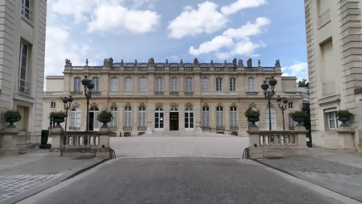 © SEP SI LES MURS DU PALAIS BOURBON POUVAIENT PARLER