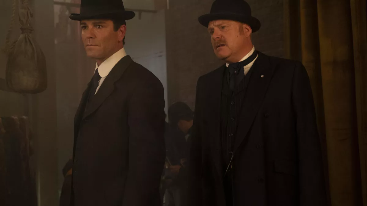 © 2019 Shaftesbury Murdoch XIII Inc. ENQUETES DE MURDOCH (LES)