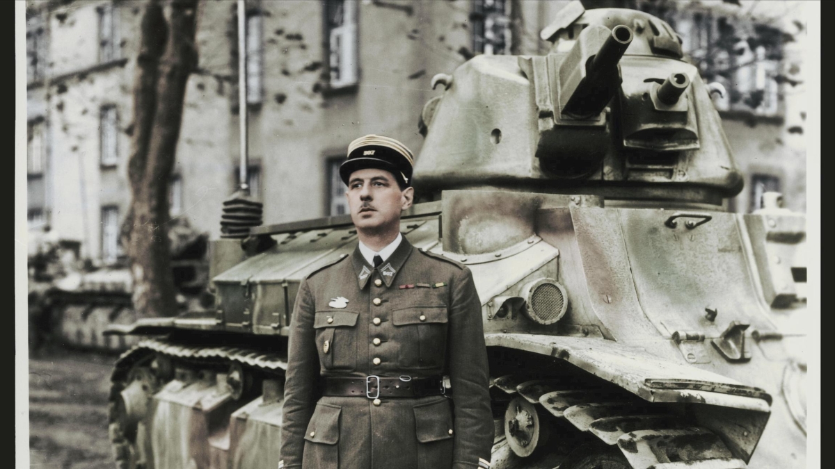 CHARLES DE GAULLE, HISTOIRE D'UN GEANT