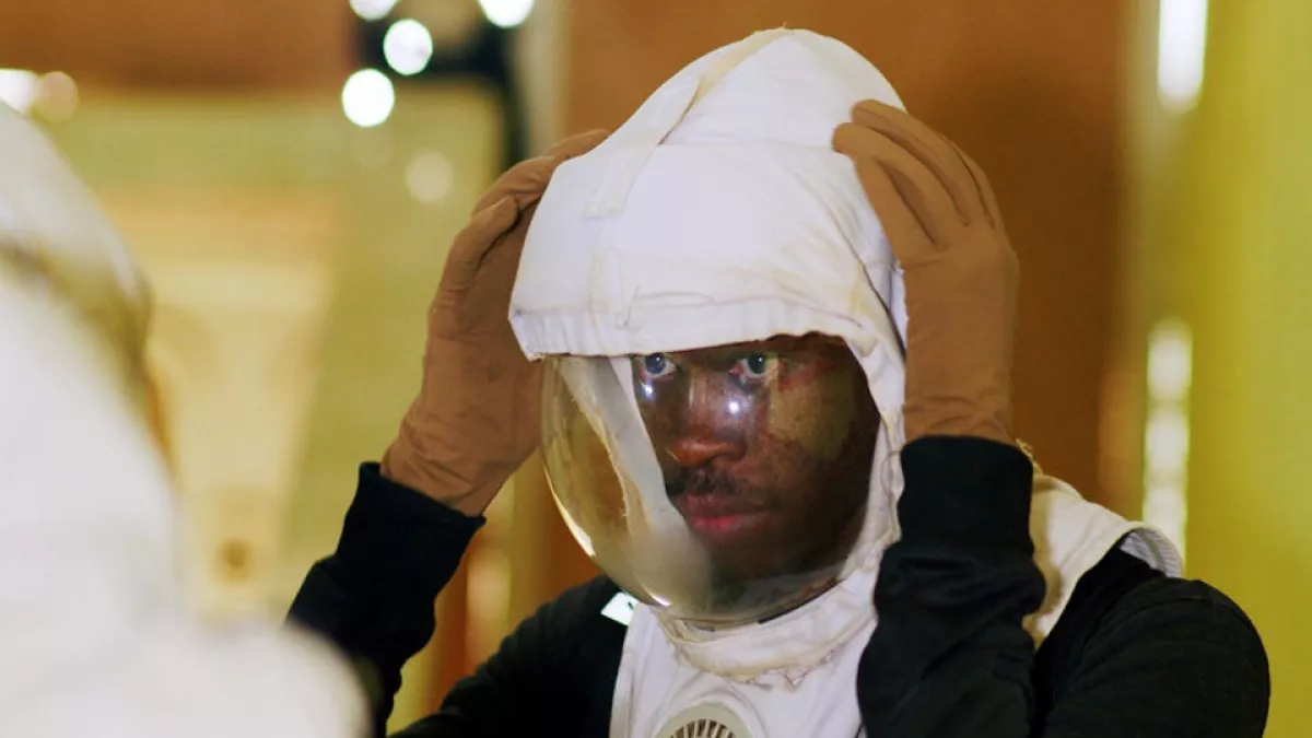 © ND Production LES ENFANTS DE LA LUNE DANS L'ARCHIPEL DES COMORES