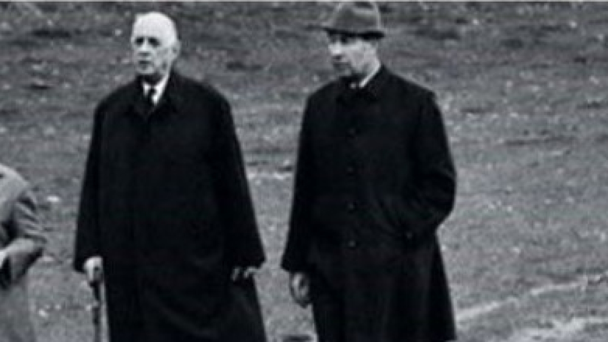 DE GAULLE DERNIERS SECRETS DE GAULLE DERNIERS SECRETS