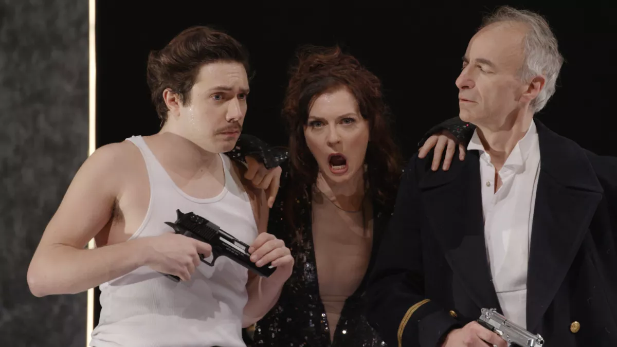 © Prismédia Production 2-hommes-et-une-femme