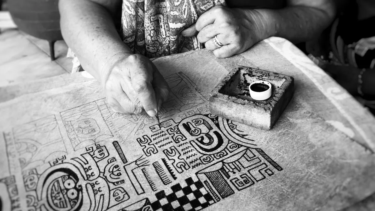 ©Raynald Mérienne Motu Haka, le combat des îles Marquises - Art graphique marquisien ∏ Raynald MÇrienne