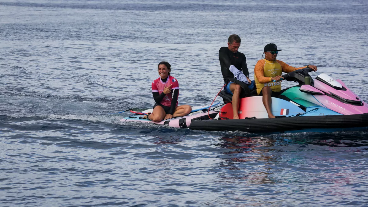 JO SURF - JOUR 2