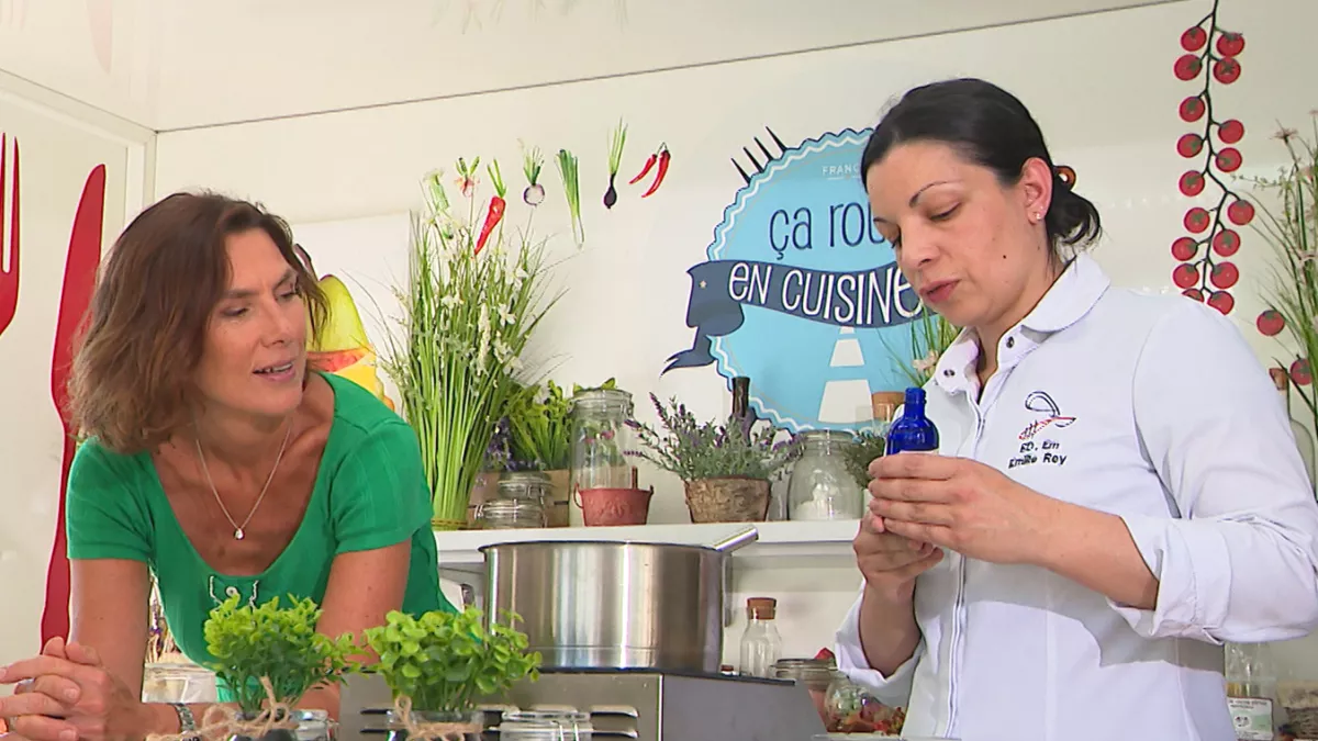 Ca roule en cuisine - Emilie Rey - CREDIT FTV Ca roule en cuisine - Emilie Rey - CREDIT FTV