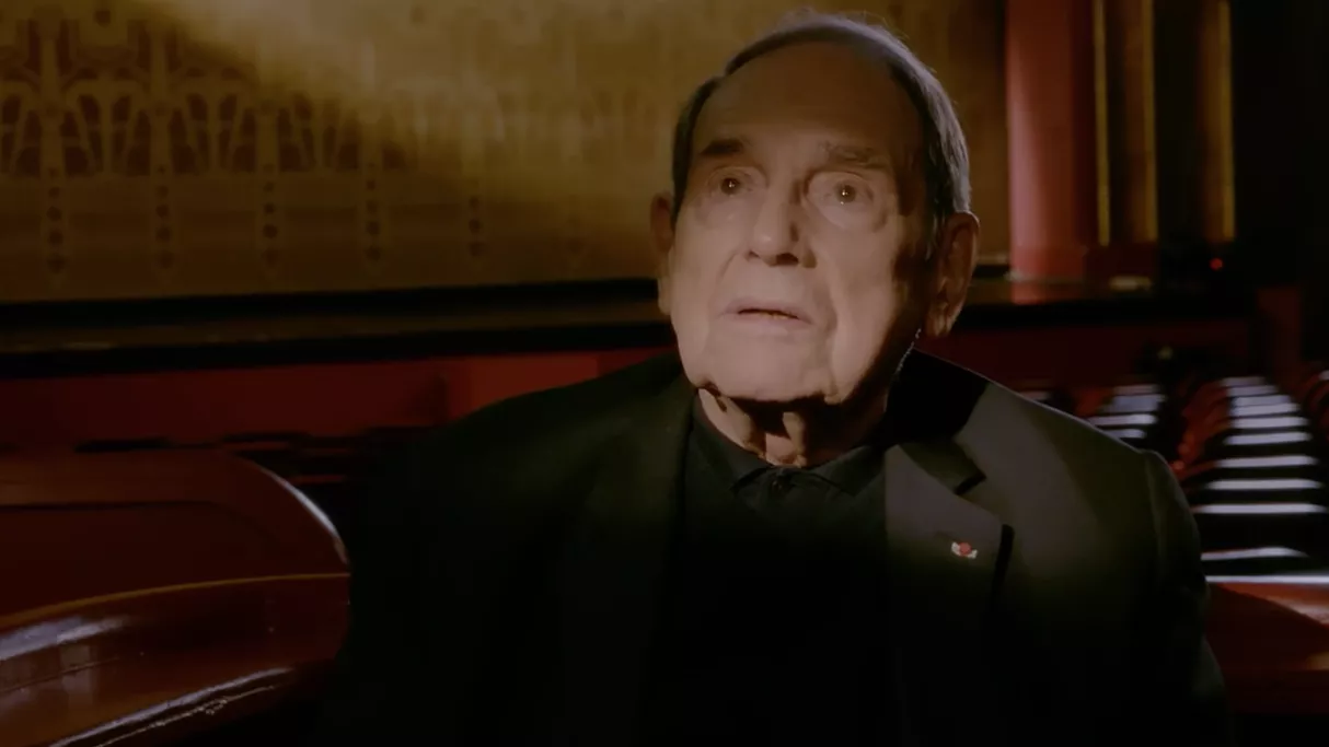 Robert Hossein - CREDIT FTV