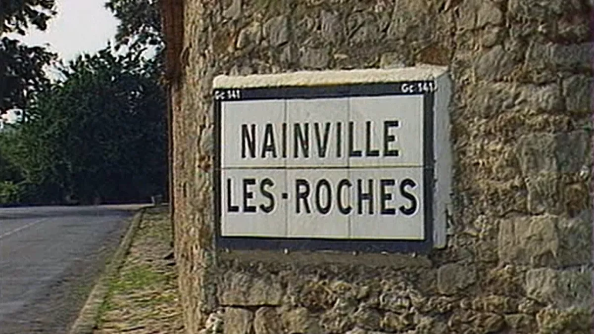 Les chemins de l'histoire - nainville les roches