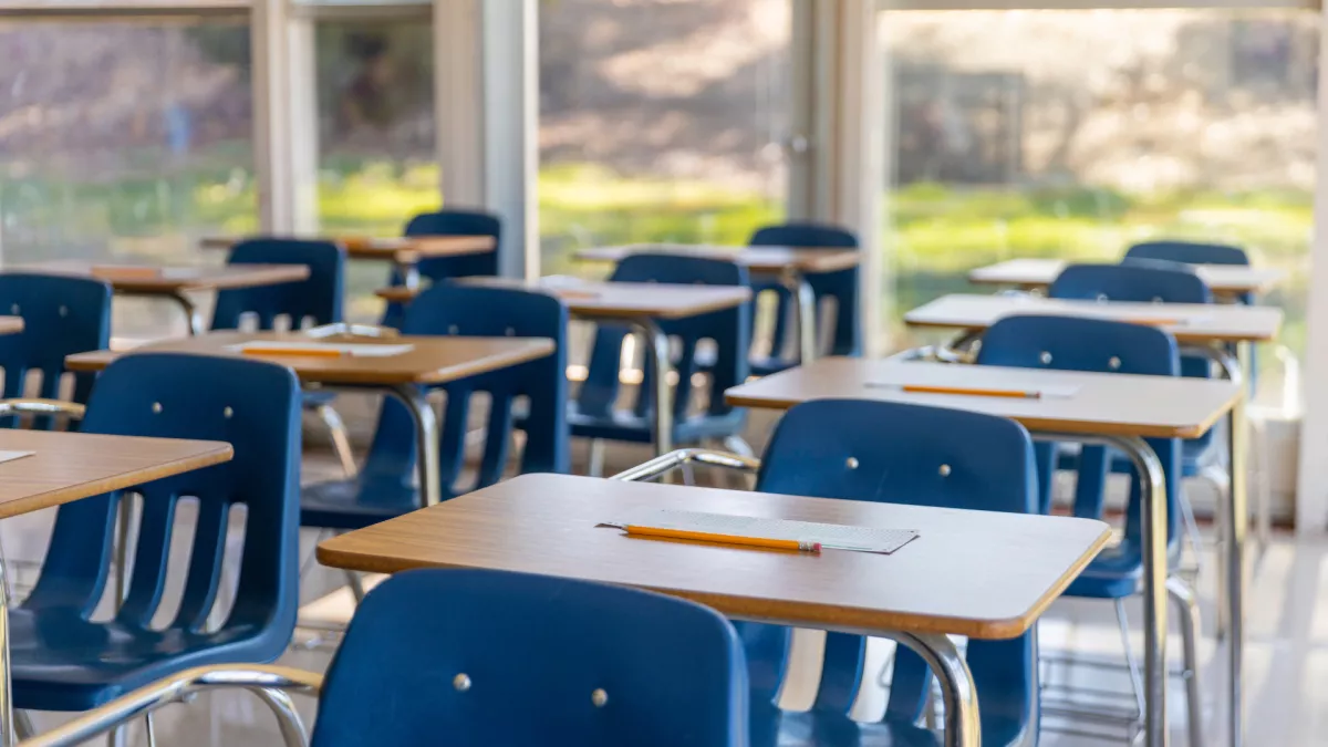 Enquêtes de région - A l'école de la citoyenneté