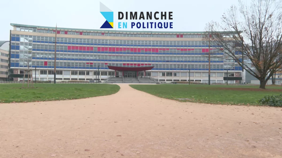 Dimanche en politique - Universite - CREDIT FTV Dimanche en politique - Universite - CREDIT FTV