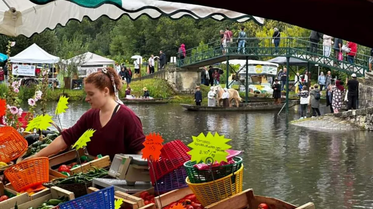 Le Temps d'Un Détour