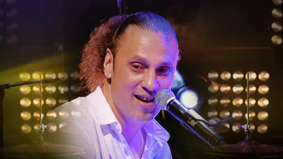 MEDDY GERVILLE EN CONCERT SUR REUNION LA 1ERE