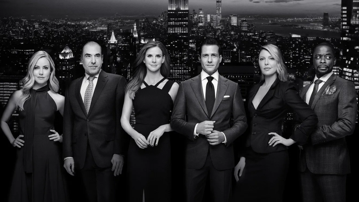 Suits, avocats sur mesure SAISON 4 Suits, avocats sur mesure SAISON 4 sur Réunion la 1ère : Au début de la saison 4, Mike ne travaille plus pour Pearson Specter, un changement considérable pour les intrigues et les relations entre les personnages. Alors Mike a-t-il eu raison de quitter son travail d’avocat ?