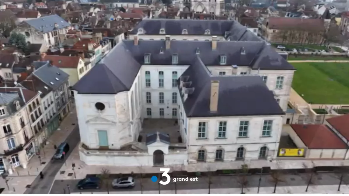 Cité du Vitrail à Troyes - France Télévisions Cité du Vitrail à Troyes - France Télévisions