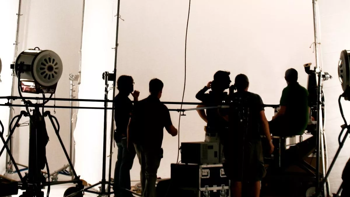 (c) FTV TOURNAGE EMISSION
