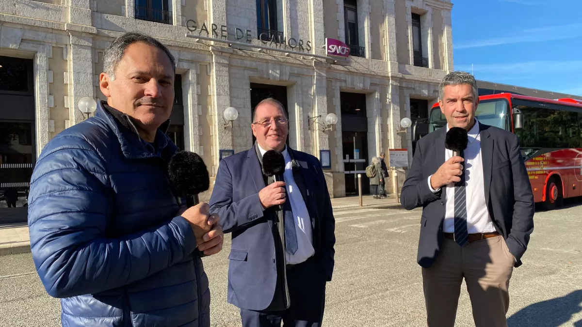 DIMANCHE EN POLITIQUE