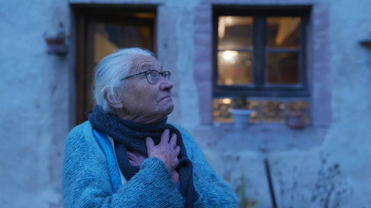 Suzanne jour après jour CREDIT Ana Films - Les Films de la pluie Suzanne incarne la sobriété sereine et heureuse, dans sa maison dépourvue du confort moderne