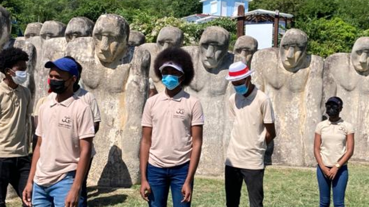 La Belle Harangue : élèves du Lycée Joseph Gaillard au Cap 110 au Diamant