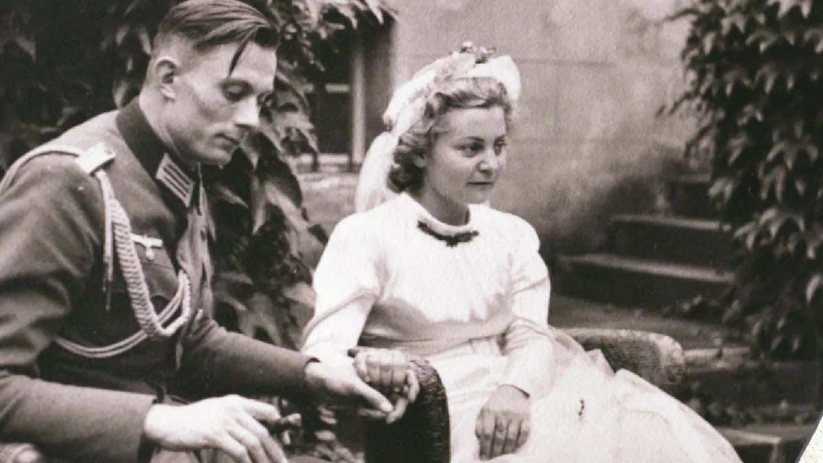 VIVRE DANS L' ALLEMAGNE EN GUERRE : Liselotte et Kurt © Roche productions
