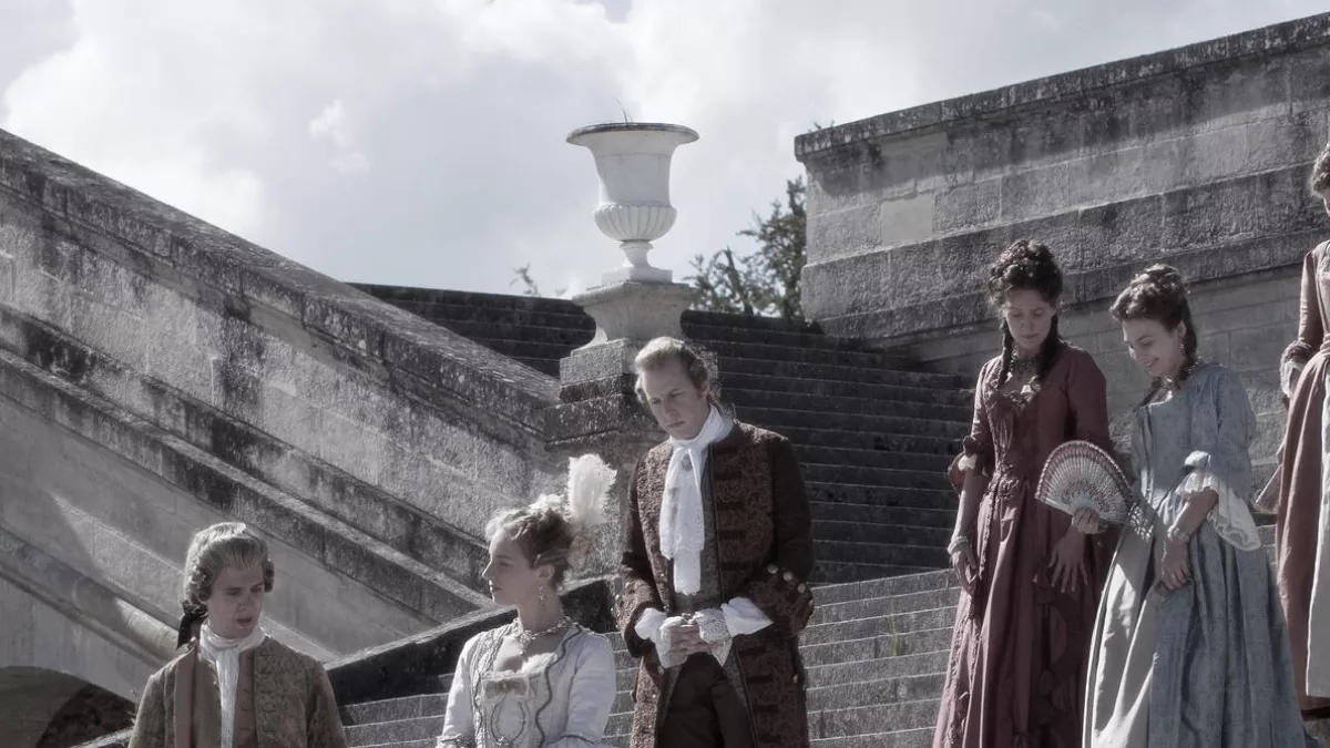Thomas SOLIVERES (Voltaire), Loriane Karolina KLÜPSCH (LA REINE)