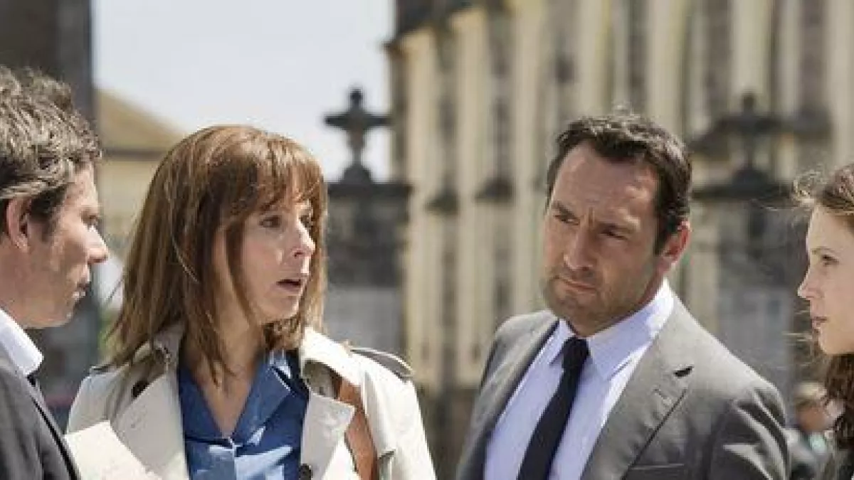 " Belles Familles" de Jean-Paul Rapenneau