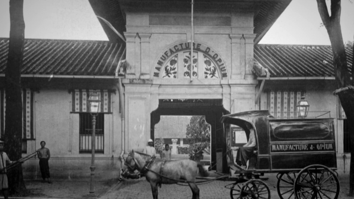 Opium en Indochine, une affaire d'Etat © Goyaves Opium en Indochine, une affaire d'Etat © Goyaves