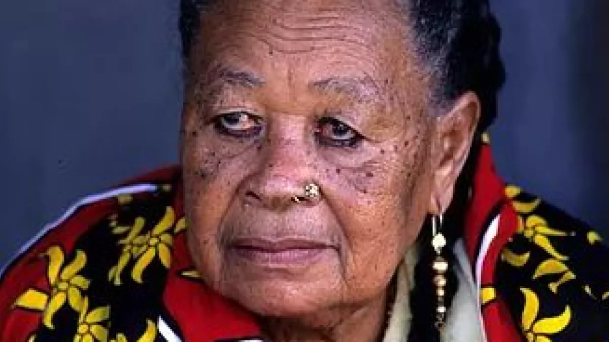 zena mdere