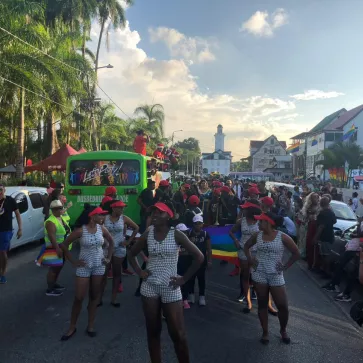 NOUS, HOMOS DE GUYANE