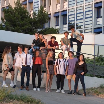 Askip Le College Se La Raconte Francetvpro Fr