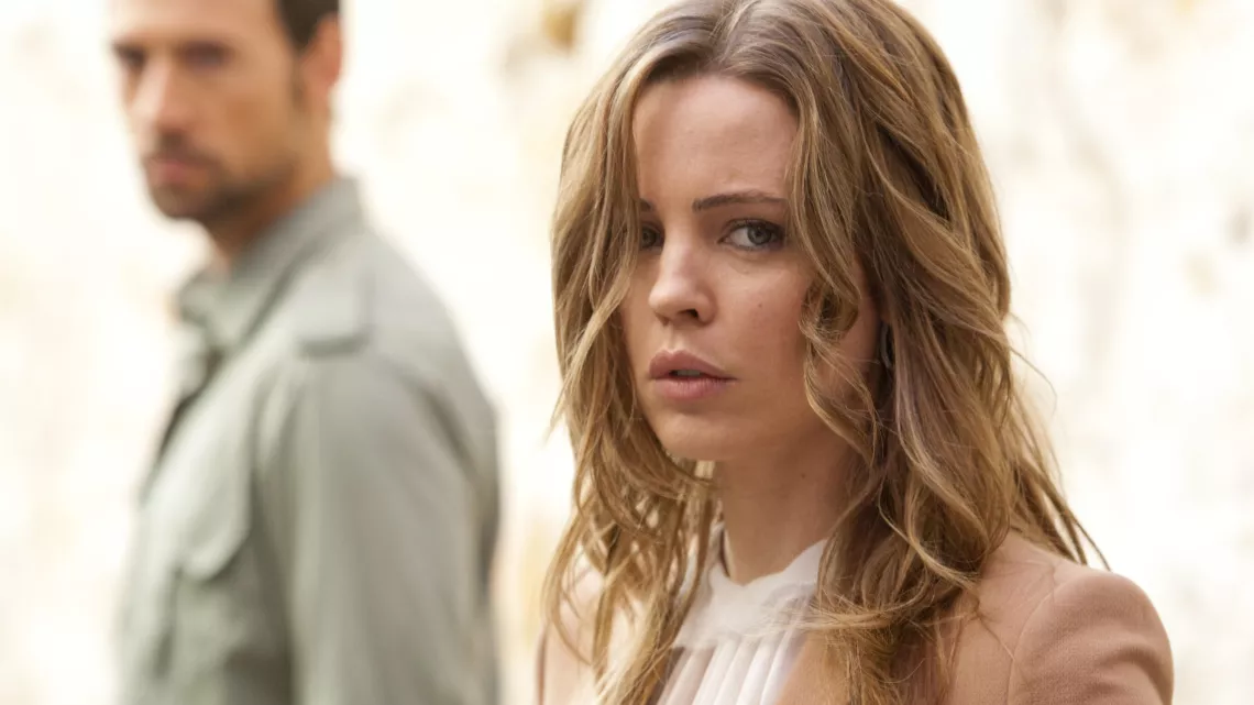 HUNTED SAISON 1 SÉRIE AVEC MELISSA GEORGE - ADAM RAYNER SUR REUNION 1ERE