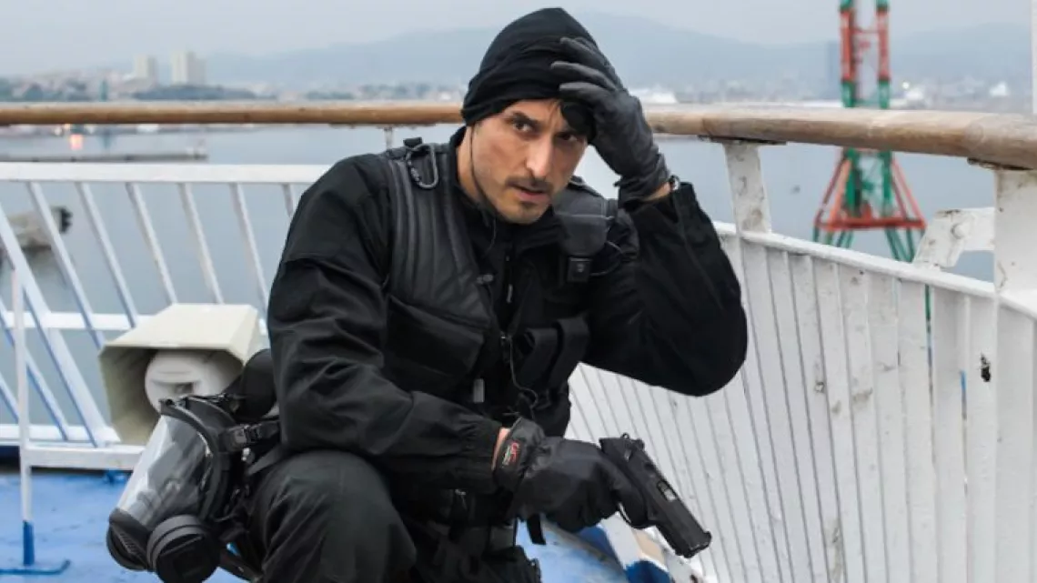 REUNION 1ERE - NO LIMIT SAISON 1