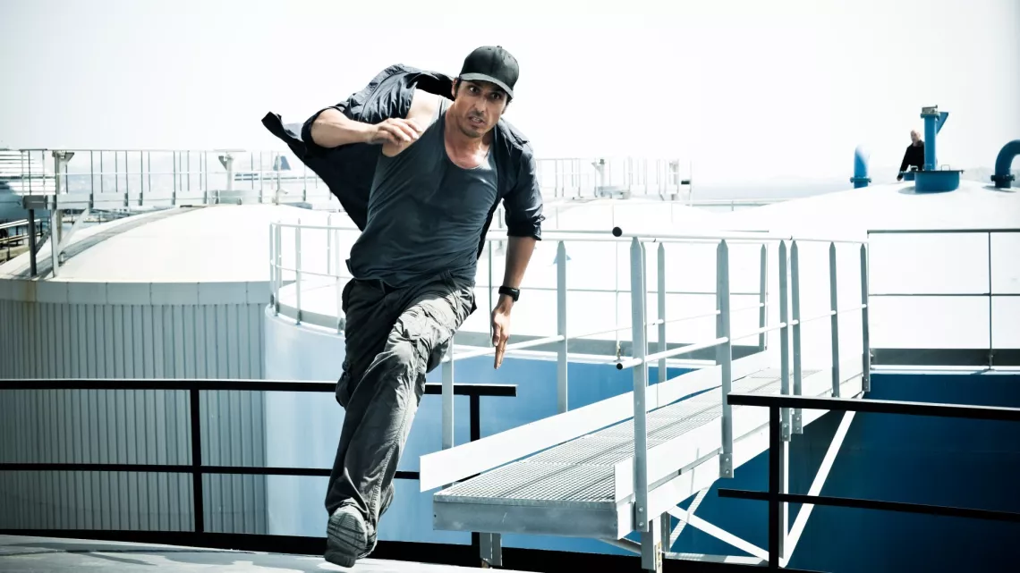 REUNION 1ERE - NO LIMIT SAISON 1